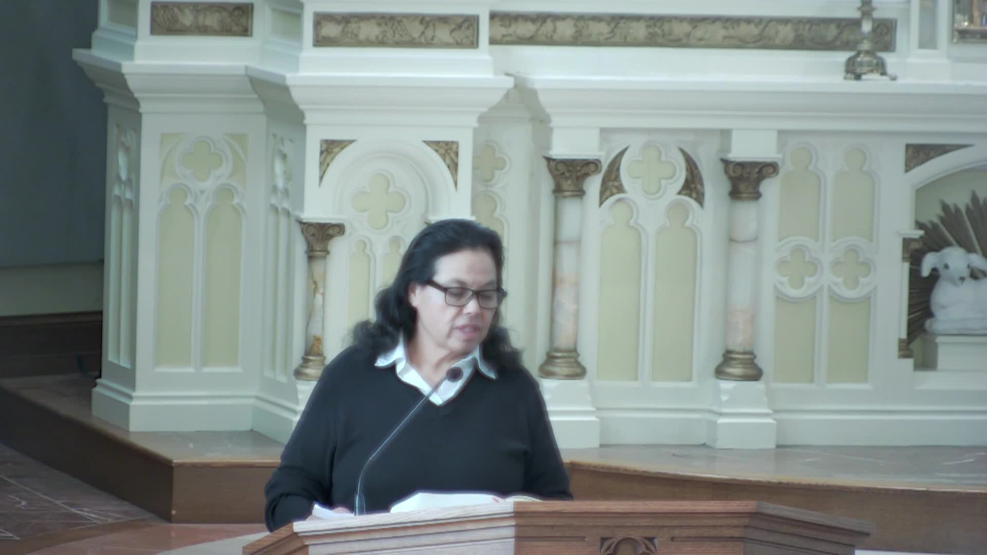 Holy Redeemer Catholic Church: Misa en español